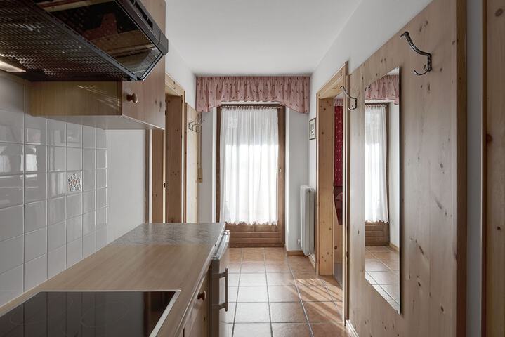 Room 21 of 30