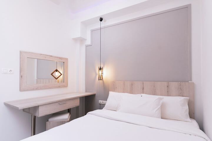 Room 14 of 132