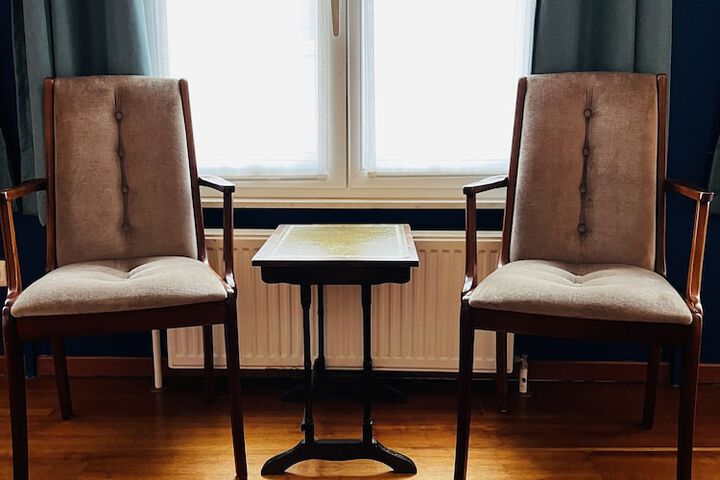 Room 5 of 44