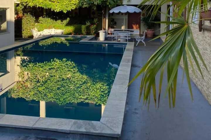 Pool 7 of 16