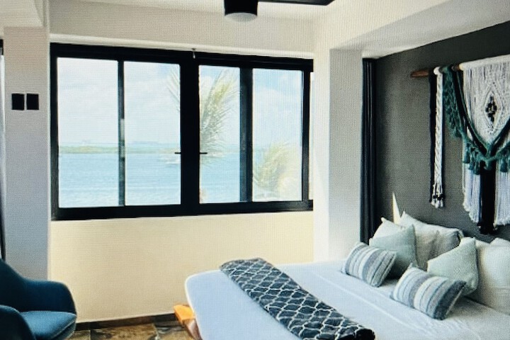 Room 40 of 117