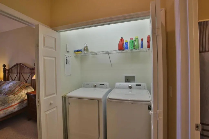 Room 2 of 22