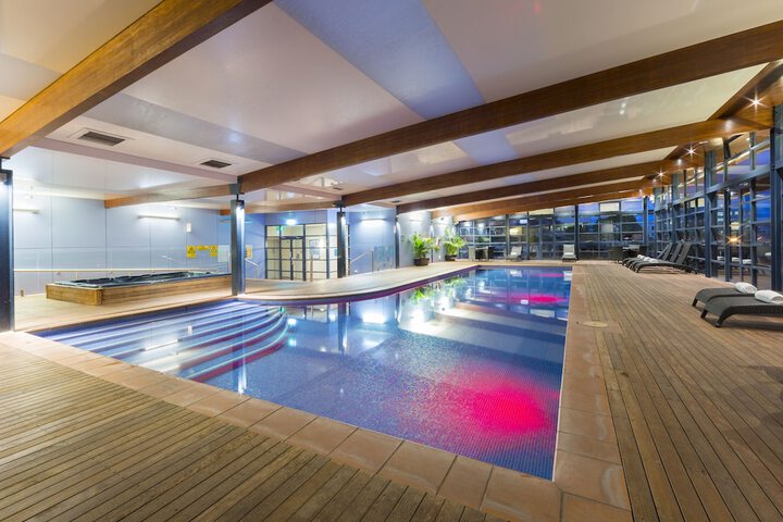 Pool 42 of 122