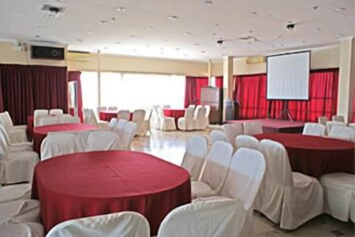 Ballroom/Hall 29 of 29