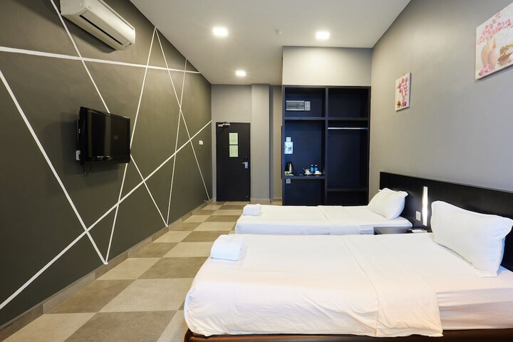 Room 19 of 78