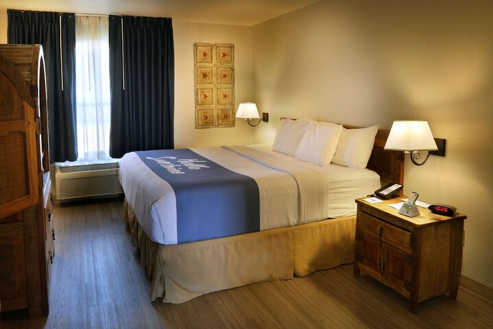 Room 26 of 52