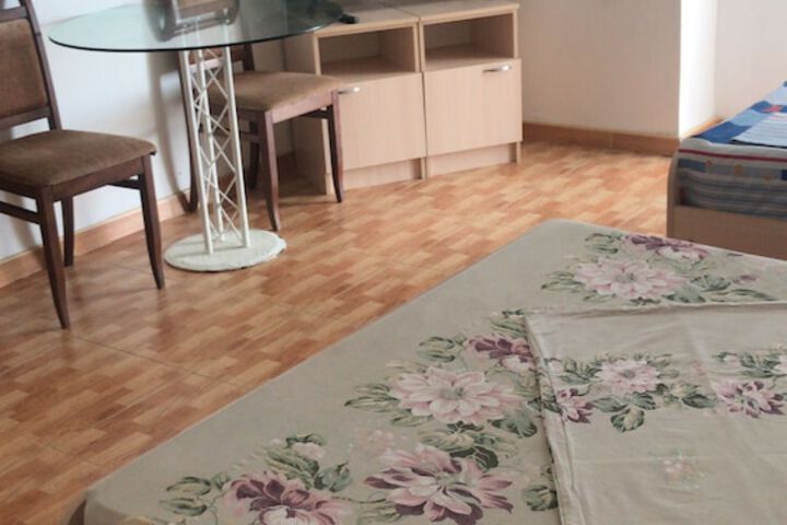 Room 28 of 29