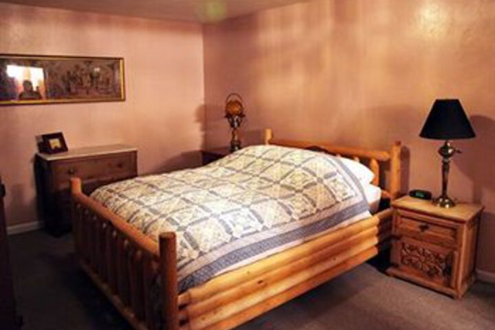 Room 7 of 20