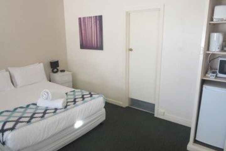 Room 47 of 89