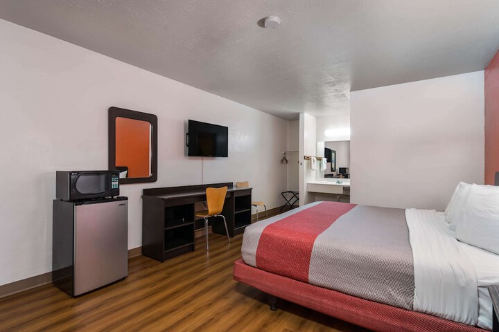 Room 31 of 58