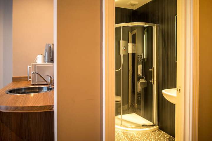 Private kitchenette