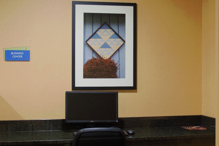 Business Center 60 of 66