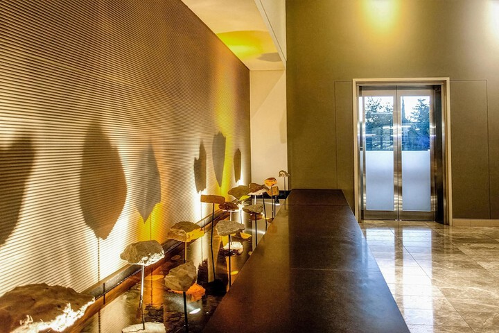 Lobby Entry