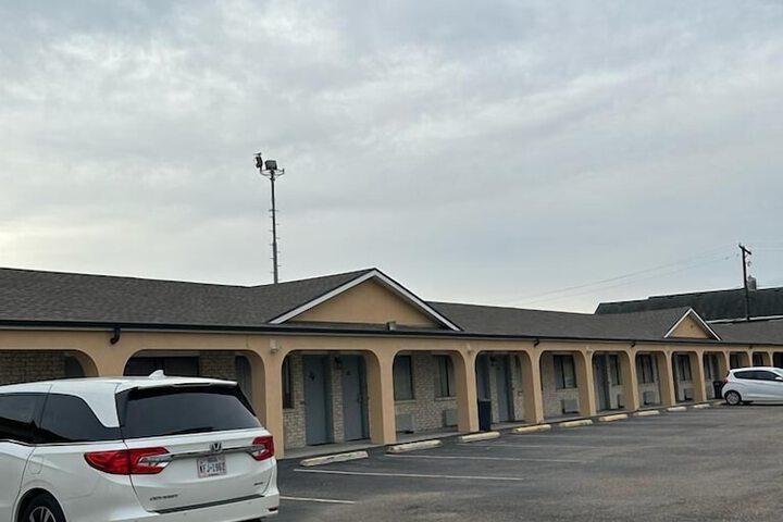 Property Grounds 12 of 14