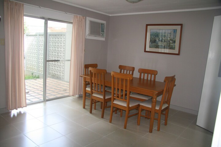 Room 10 of 21