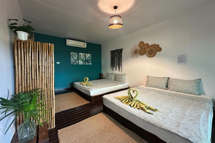 Room 29 of 102