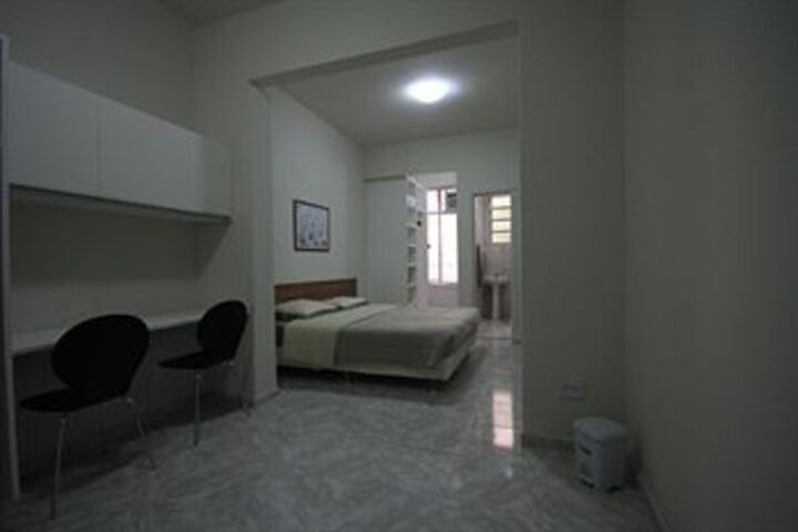 Room 20 of 28
