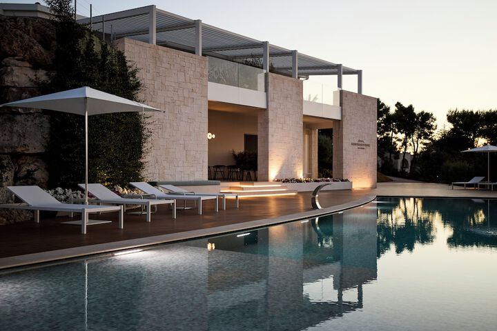 Pool 282 of 301