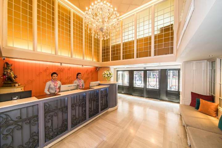 Lobby Photo