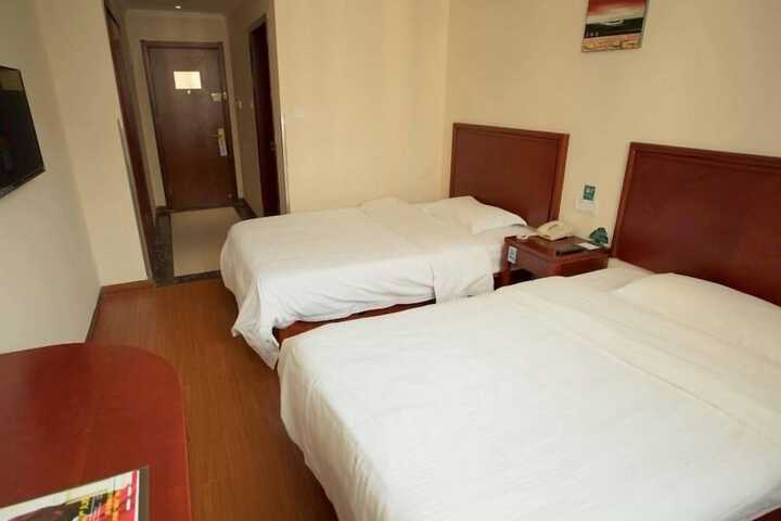 Room 7 of 21