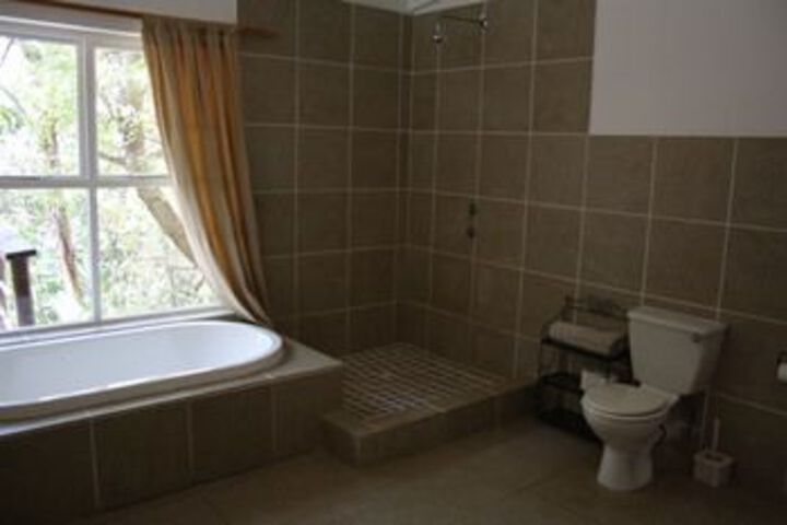 Room 3 of 31