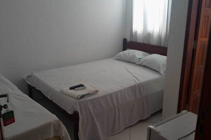 Room 4 of 8