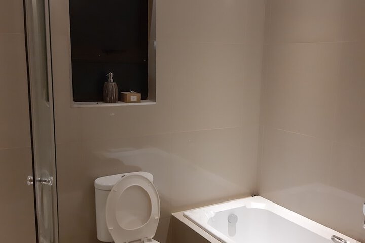 Room 49 of 64