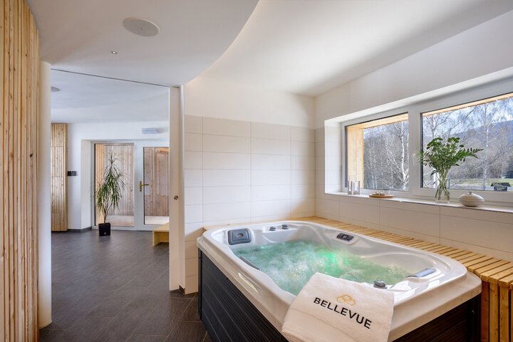 Relaxing Spa