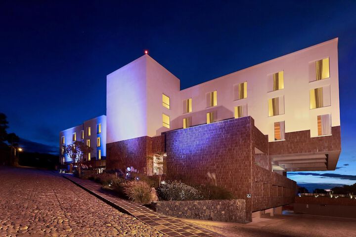 Hotel 126 of 137