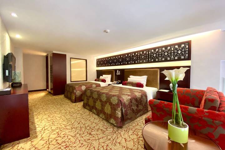 Room 18 of 47