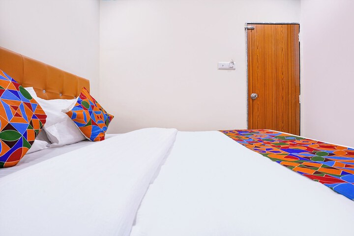 Room 18 of 26