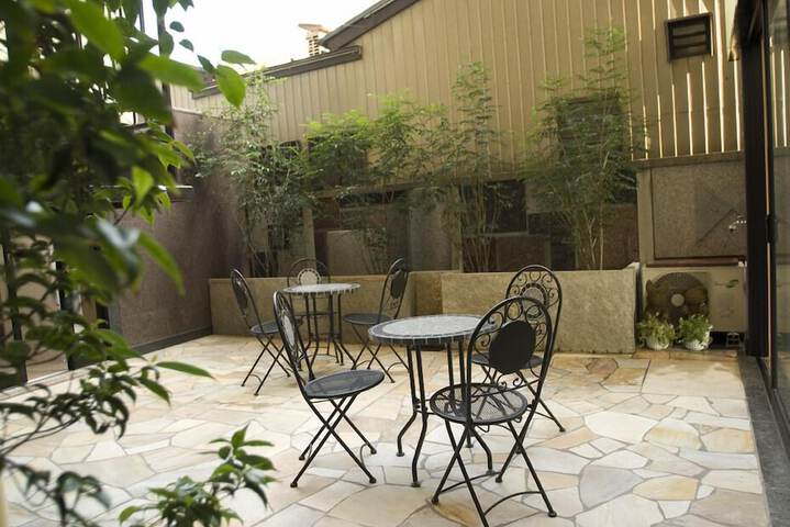 Terrace/Patio 27 of 29
