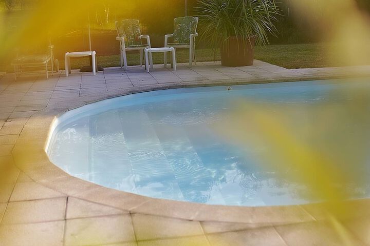 Hotel with Pool