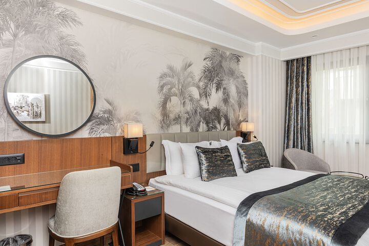 Room 42 of 130