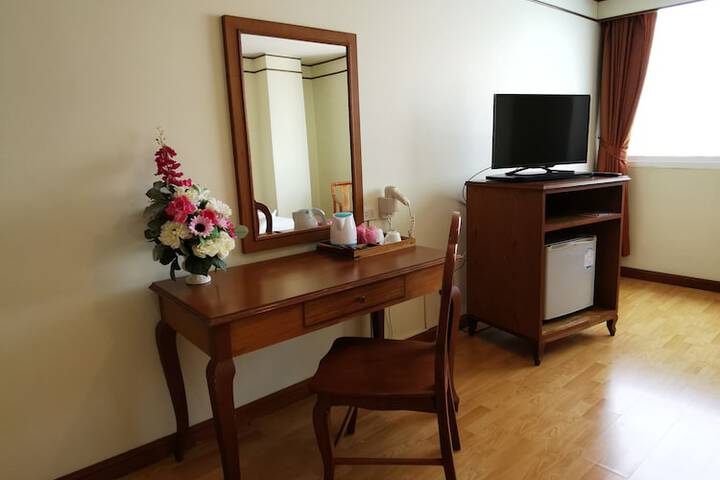 Room 17 of 81