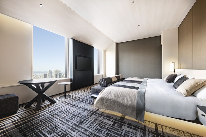 Room 18 of 67