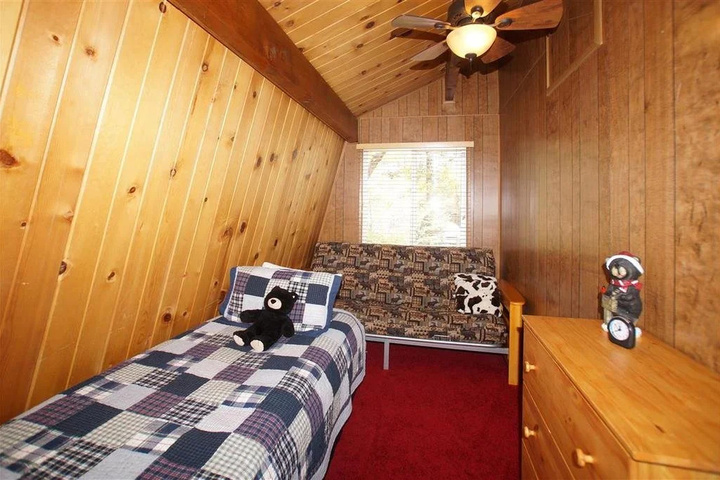 Room 3 of 14