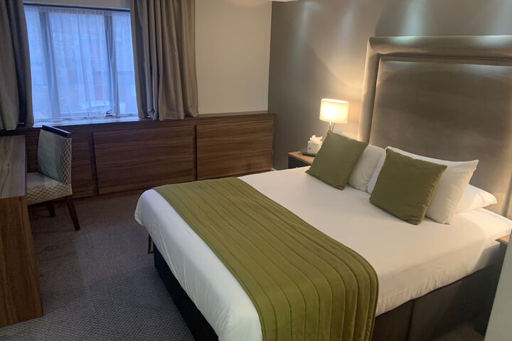 Room 21 of 129