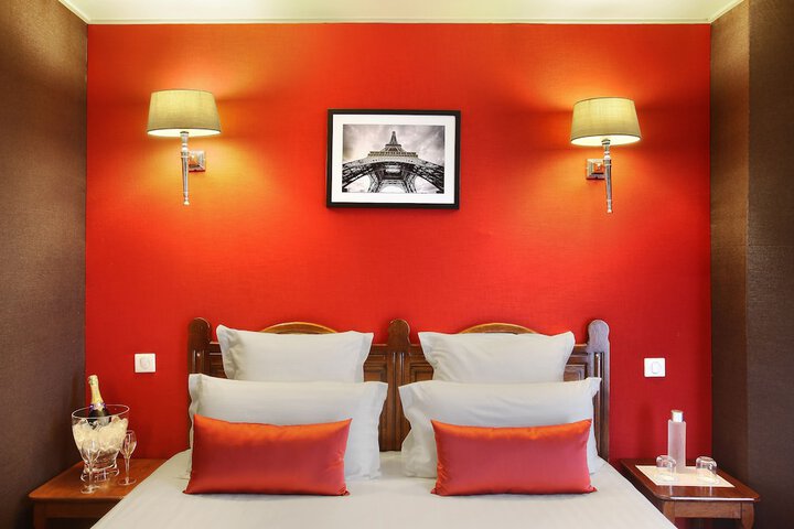 Room 6 of 87