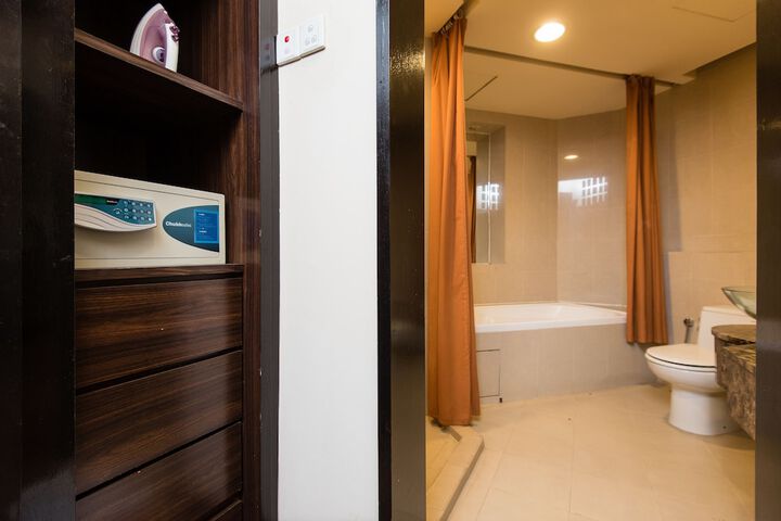 Bath Interior