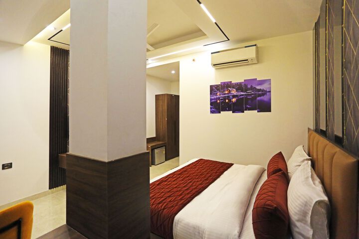 Room 70 of 88