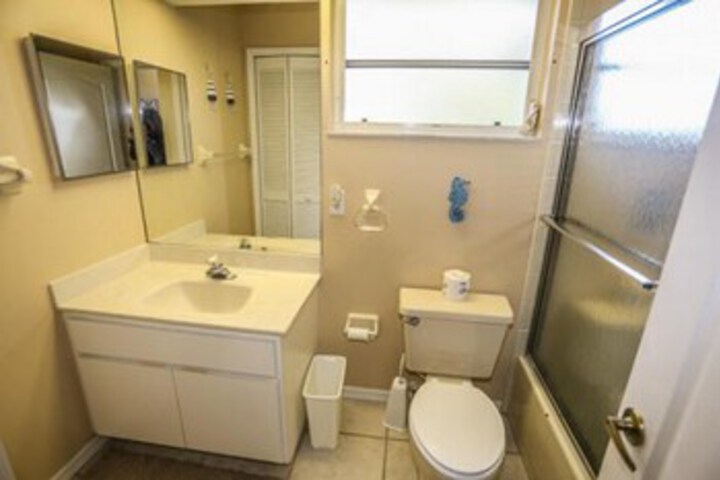 Room 7 of 30