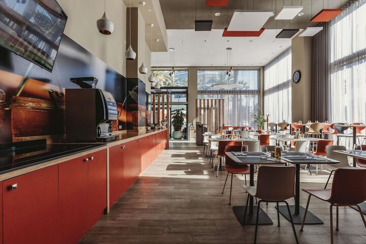 Hotel 78 of 79