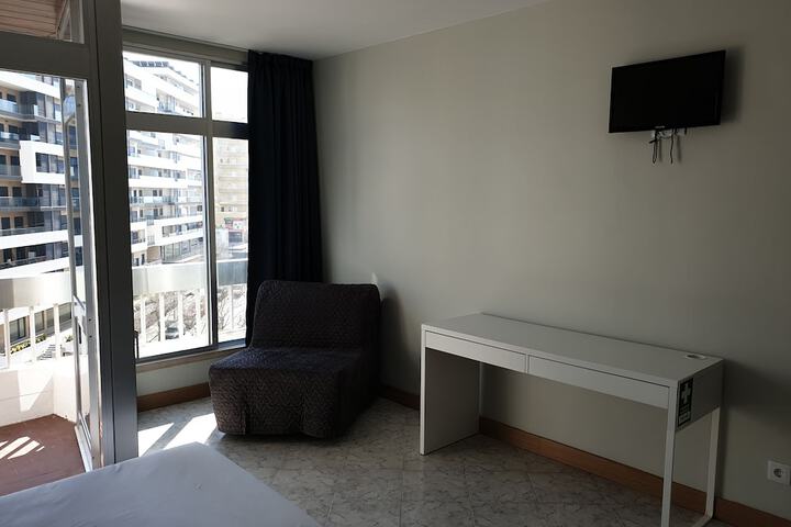Room 5 of 20