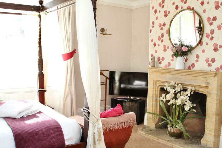 Room 10 of 41