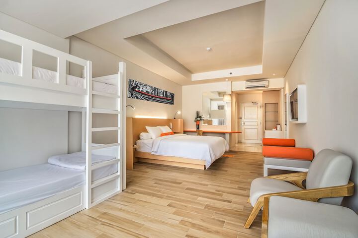 Room 3 of 23