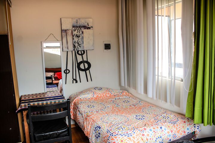 Room 42 of 79