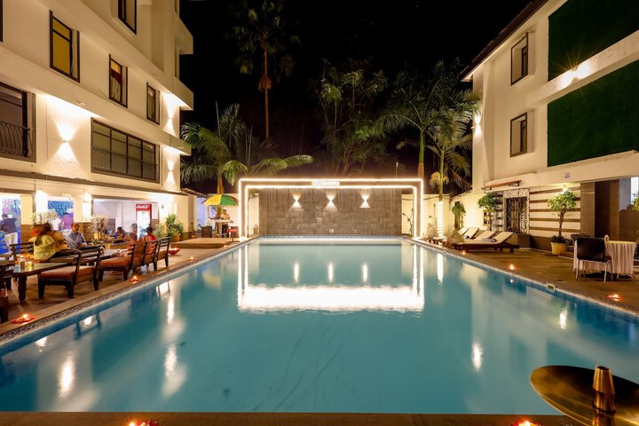 Pools & Facilities