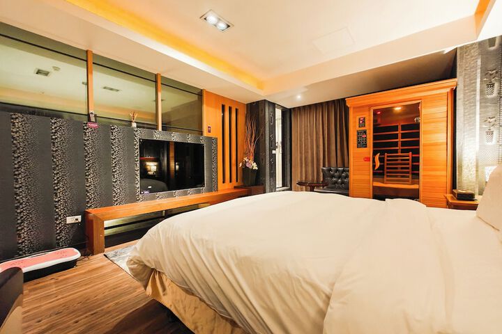 Room 21 of 88