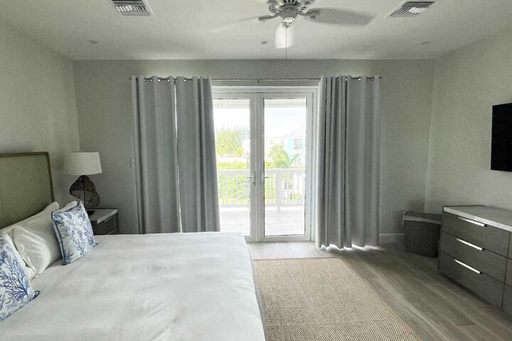 Room 157 of 172
